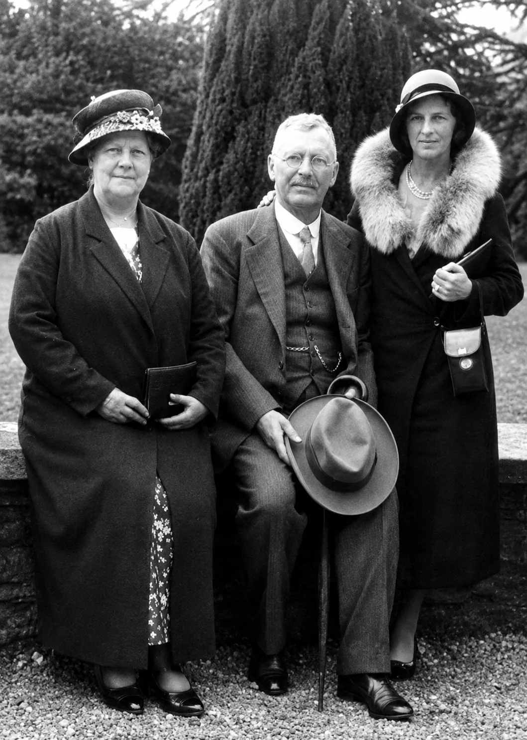 John Orr with his wife Mary Ellen Orr and their daughter Molly while visiting Ireland shortly before his death in 1932.