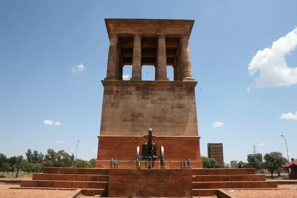 Long Cecil  now rests on the stone stylobate of Kimberley's Honoured Dead Memorial