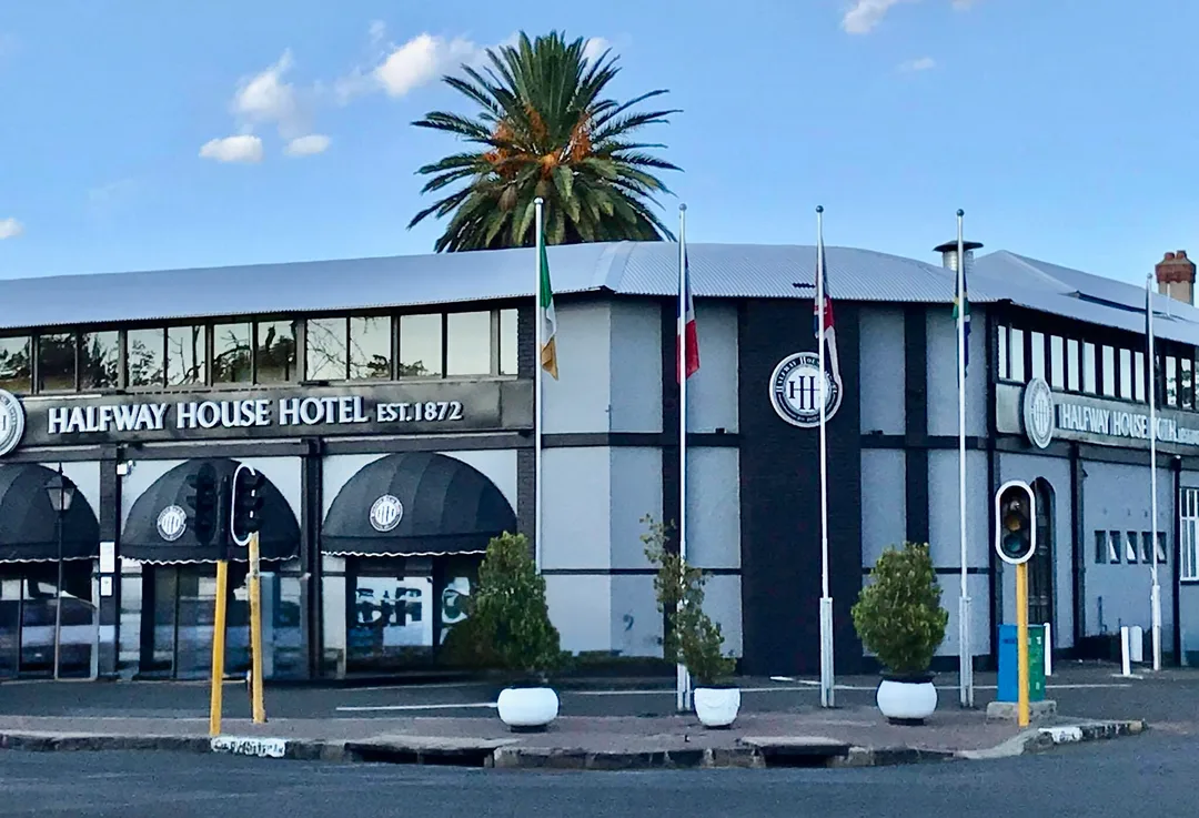 Front view of the historic Halfway House Hotel, established in 1872, in Kimberley, South Africa.