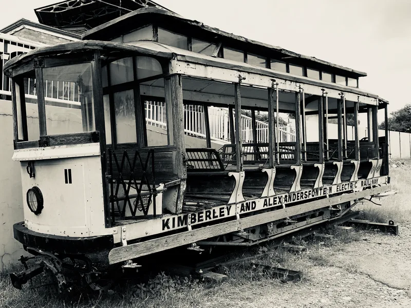 Big Hole Open Air Mine Museum: Vintage tram