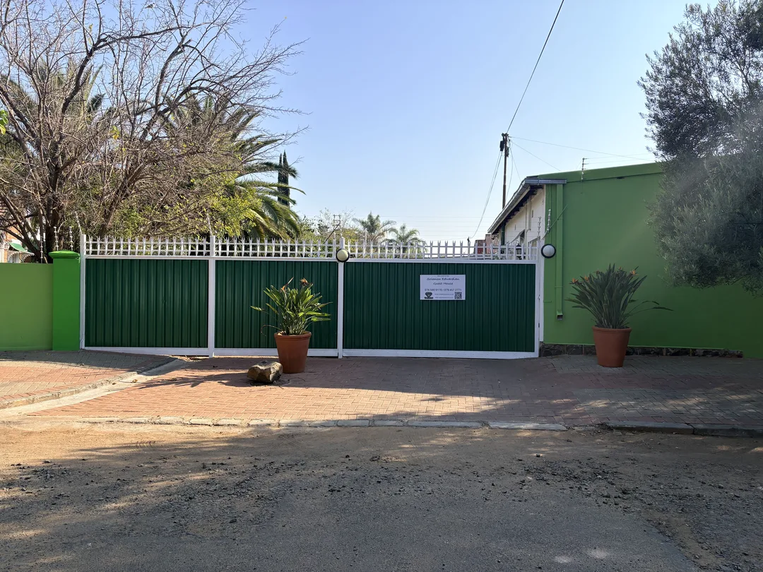 The Car Entrance at the Solomon Edwardian Guest House