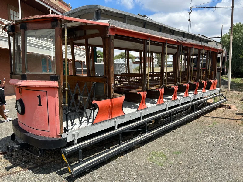 Big Hole Open Air Mine Museum: Vintage tram