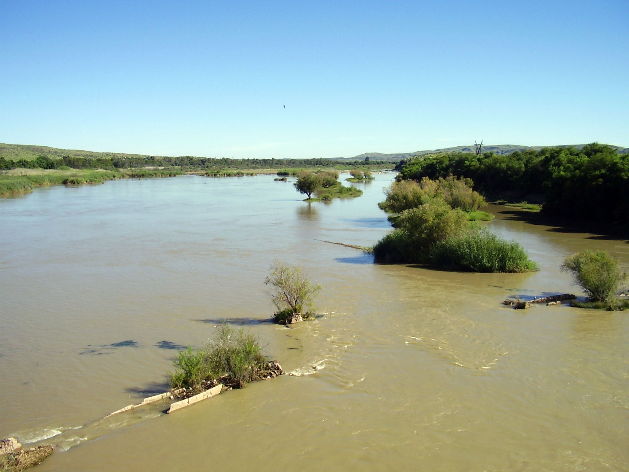 Orange River in flood 2006