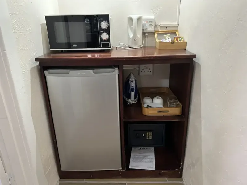 Room 4 refreshment counter at the Solomon Edwardian Guest House